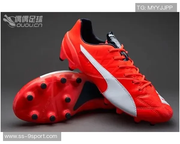 足球鞋紧一点让你在赛场上更具灵活性与稳定性提升你的竞技表现与舒适度